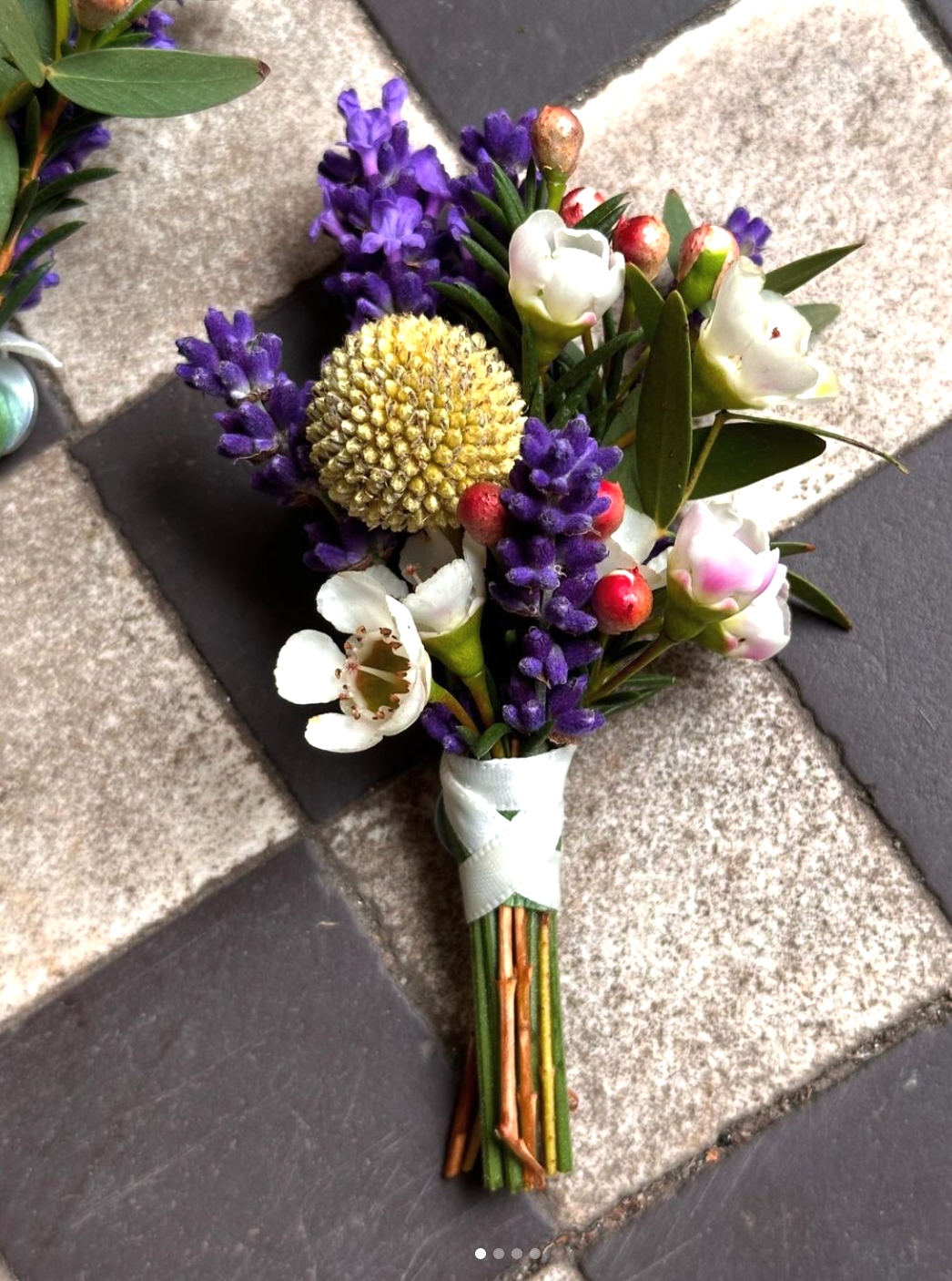 Bespoke Corsages & Buttonholes